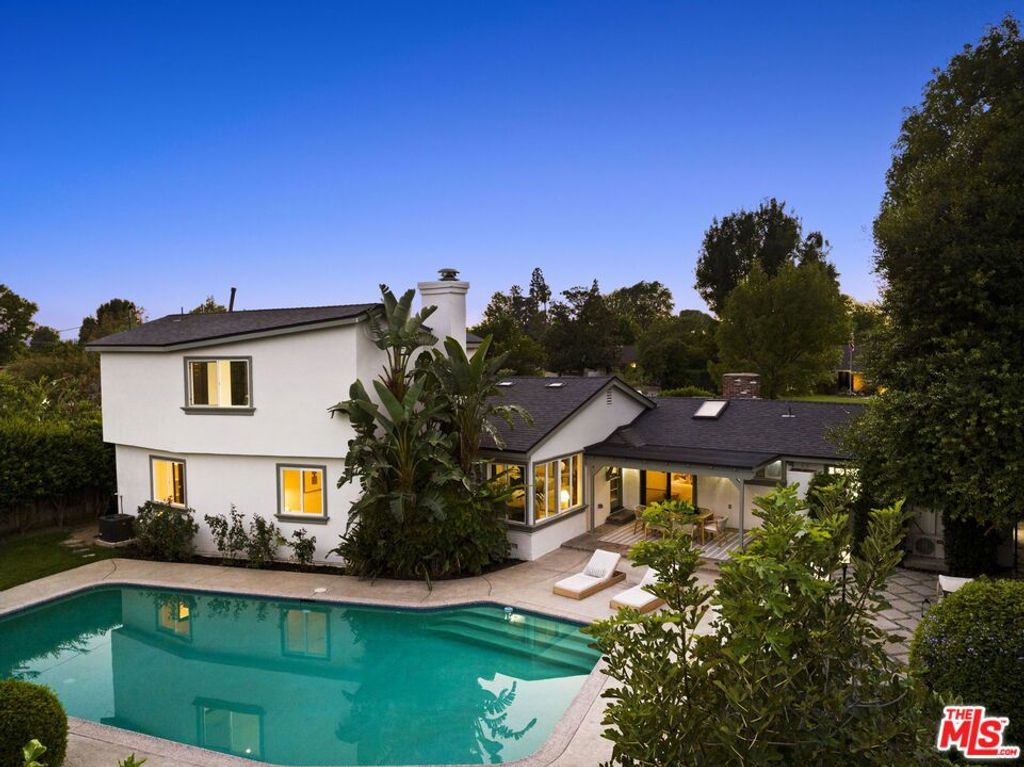 9356 Lasaine Avenue, Northridge, CA 91325 — exterior