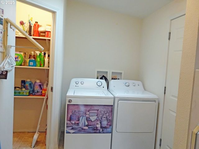 51425 Se Oak Grove Dr 65, Scappoose, OR 97056