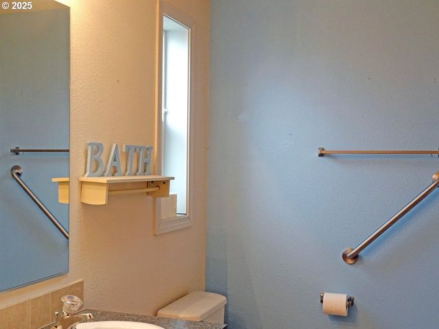 51425 Se Oak Grove Dr 65, Scappoose, OR 97056