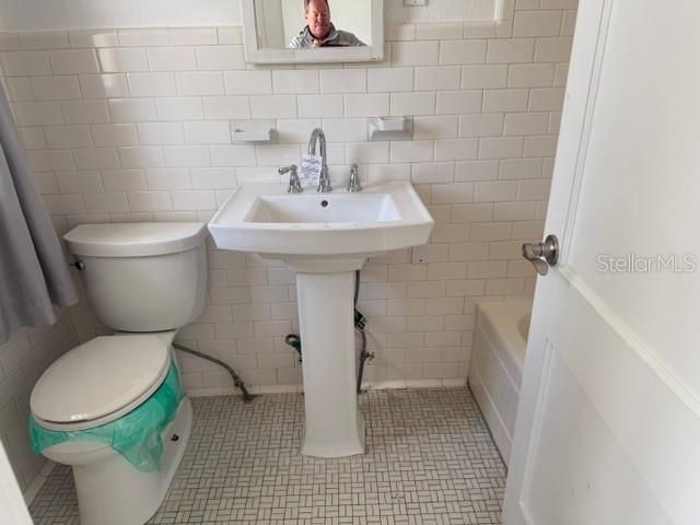 617 SIESTA DRIVE, Sarasota, FL 34242