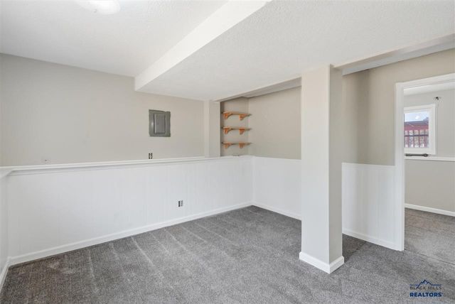 627 Fairmont PL, Rapid City, SD 57701