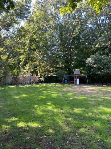 16 Carroll Court, Westwood, MA 02090