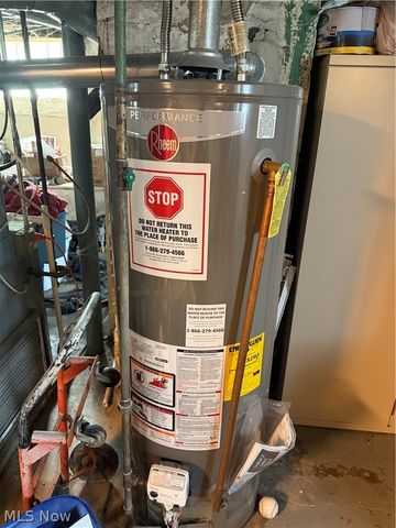 16812 Endora Road, Cleveland, OH 44112