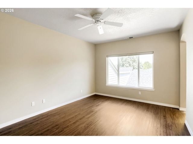 1732 Ne 65TH Ave, Hillsboro, OR 97124