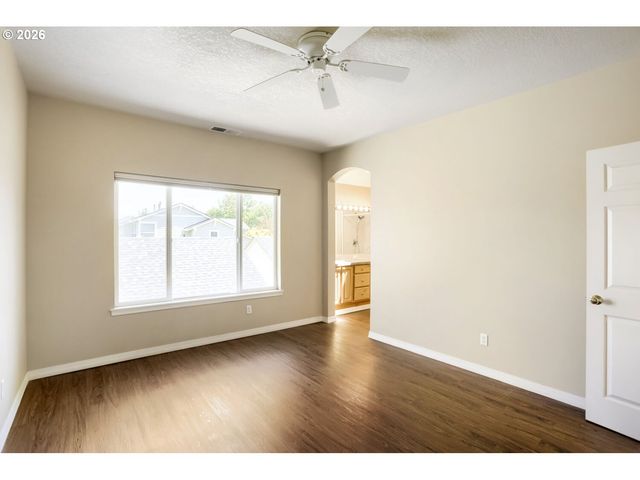 1732 Ne 65TH Ave, Hillsboro, OR 97124