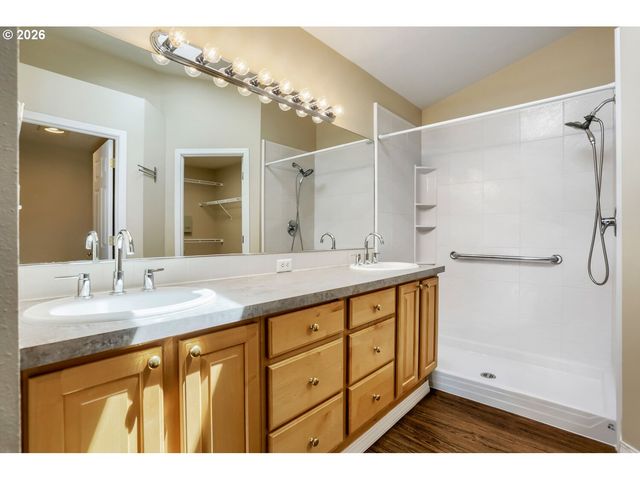 1732 Ne 65TH Ave, Hillsboro, OR 97124