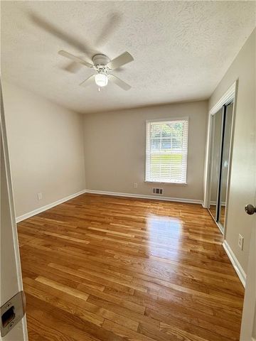 2646 Pamela Drive, Snellville, GA 30078