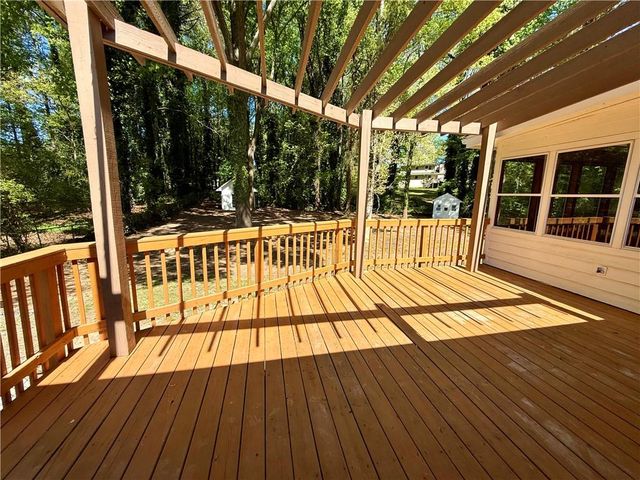 2646 Pamela Drive, Snellville, GA 30078