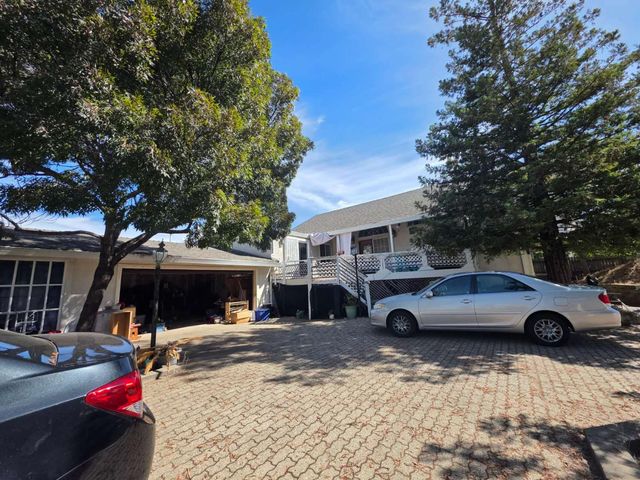 12139 Griffin Way, Auburn, CA 95602