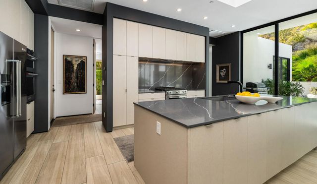 76991 Desi Drive, Indian Wells, CA 92210