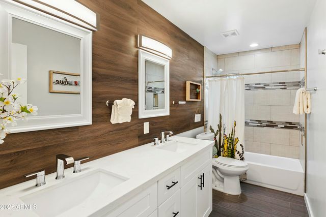 8312 E MACKENZIE Drive, Scottsdale, AZ 85251