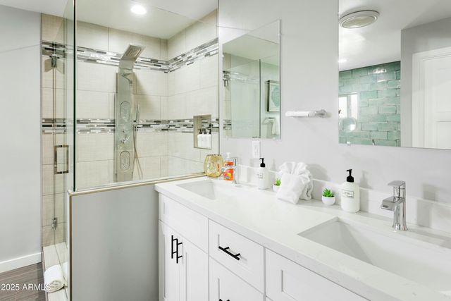 8312 E MACKENZIE Drive, Scottsdale, AZ 85251