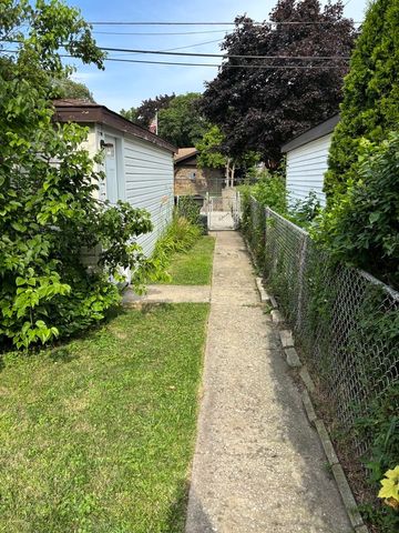 3407 Cuyler Avenue 1, Berwyn, IL 60402