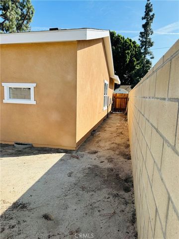 1667 Oak Street, Placentia, CA 92870