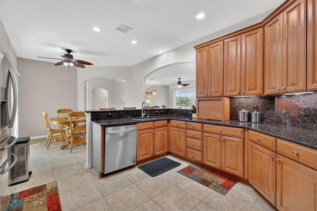 5421 SIR CHURCHILL DRIVE, Leesburg, FL 34748