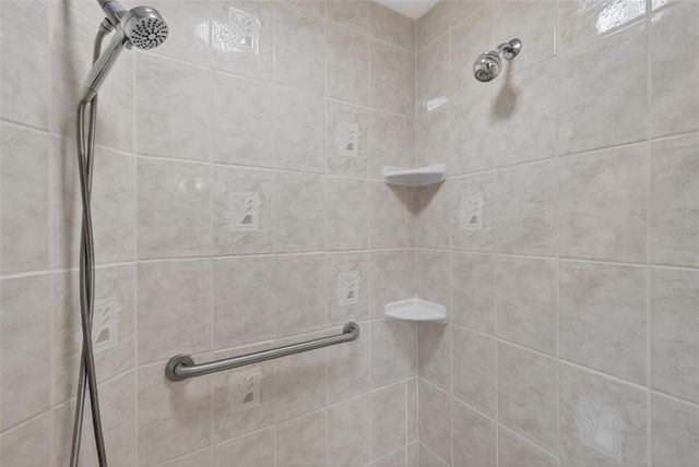 5421 SIR CHURCHILL DRIVE, Leesburg, FL 34748