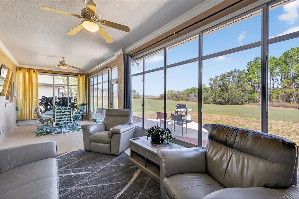 Image 43 of property listing at 5421 SIR CHURCHILL DRIVE, Leesburg, FL 34748