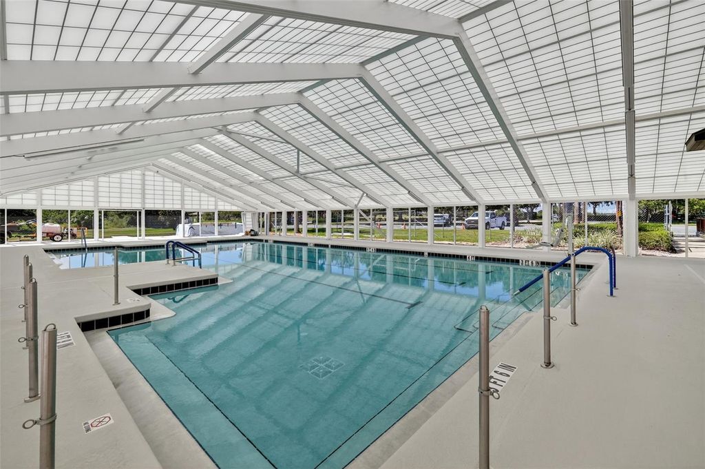 Image 61 of property listing at 5421 SIR CHURCHILL DRIVE, Leesburg, FL 34748