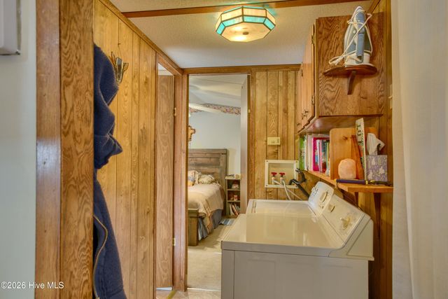 108 Sherry Street, Sneads Ferry, NC 28460