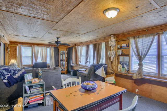 108 Sherry Street, Sneads Ferry, NC 28460