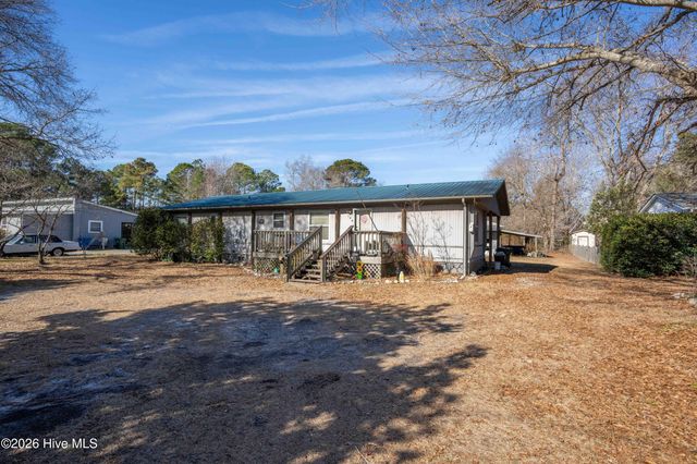 108 Sherry Street, Sneads Ferry, NC 28460