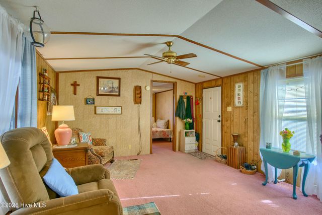 108 Sherry Street, Sneads Ferry, NC 28460