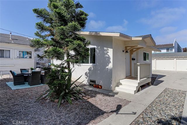 426 S Broadway A, Redondo Beach, CA 90277