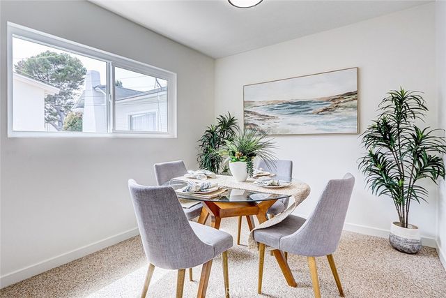 426 S Broadway A, Redondo Beach, CA 90277