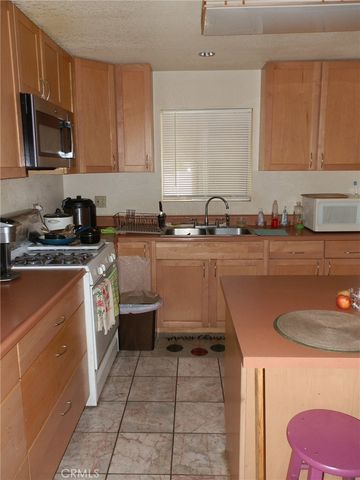 7731 Inca Trail, Yucca Valley, CA 92284