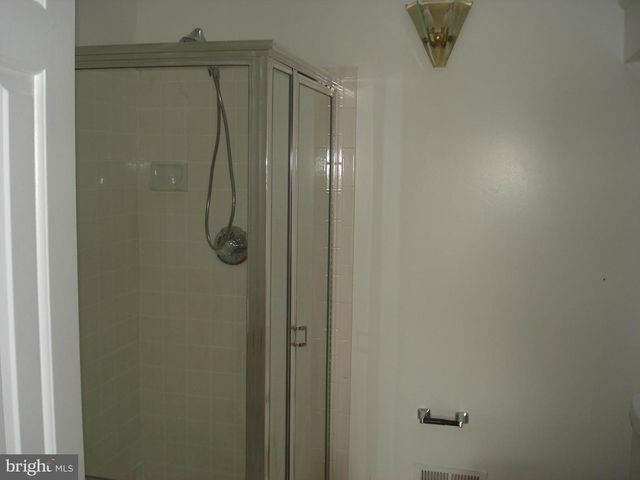 13234 GRAND JUNCTION DR, Fairfax, VA 22033