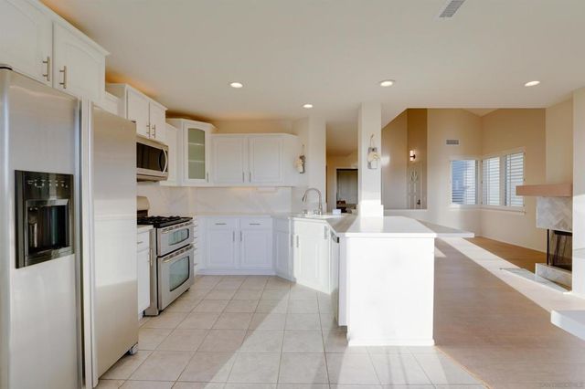 7413 Linden Terrace, Carlsbad, CA 92011