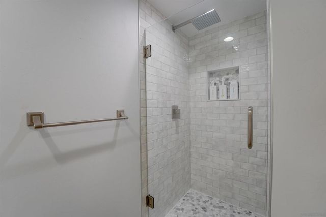 7413 Linden Terrace, Carlsbad, CA 92011