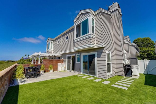 7413 Linden Terrace, Carlsbad, CA 92011