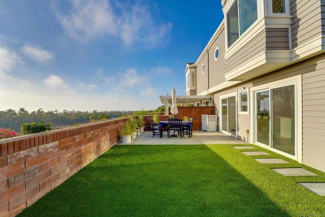 7413 Linden Terrace, Carlsbad, CA 92011