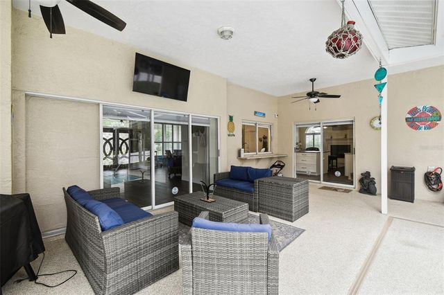 2706 S FAIRWAY DRIVE, Plant City, FL 33566