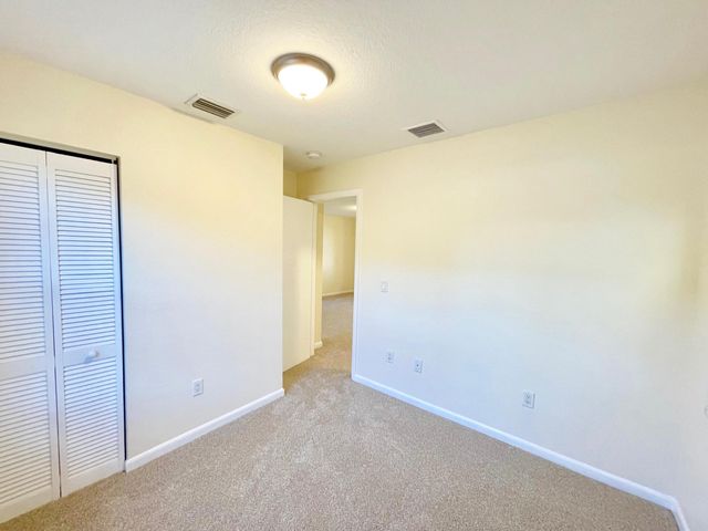 5555 Garden Avenue, West Palm Beach, FL 33405