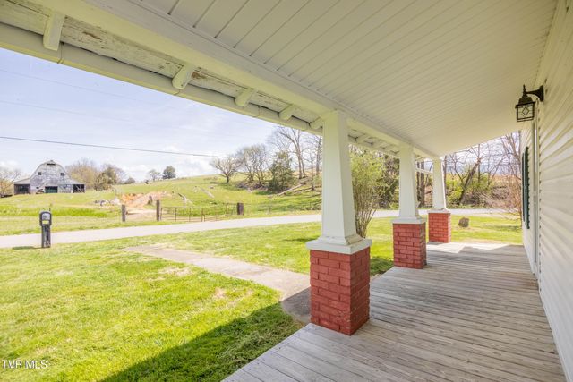 2200 Sunnyside Road, Greeneville, TN 37743