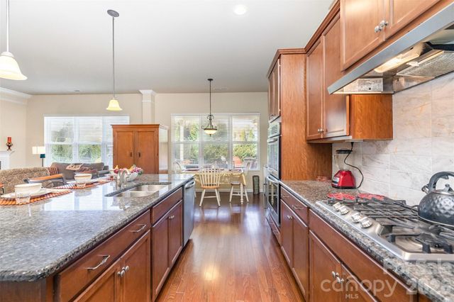 10585 Sweethaven Lane, Harrisburg, NC 28075