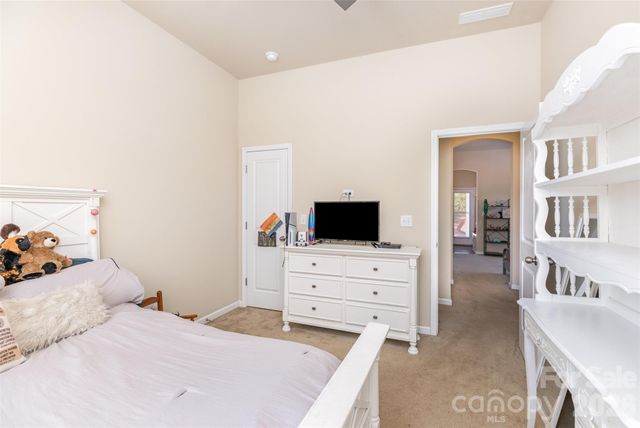 10585 Sweethaven Lane, Harrisburg, NC 28075