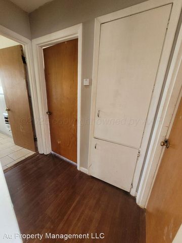 604 NW 6TH ST TULIA Street, Tulia, TX 79088