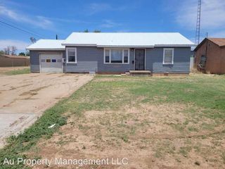 604 NW 6TH ST TULIA Street, Tulia, TX 79088