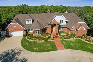 501 S 33rd Street, West Des Moines, IA 50265