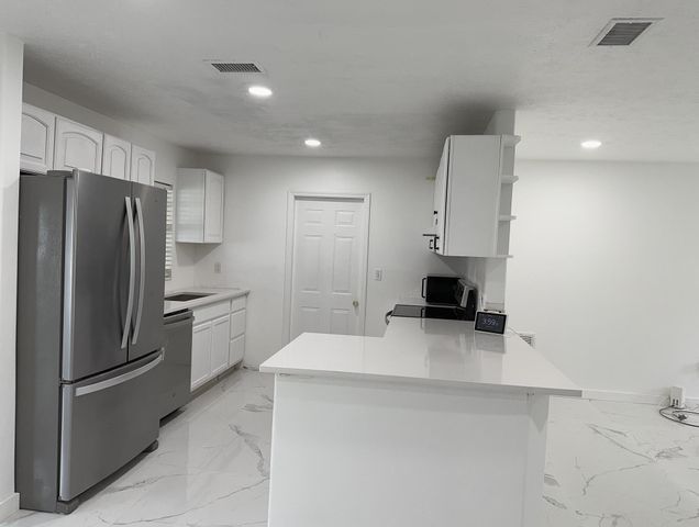 355 Johnston Street, Fort Pierce, FL 34982