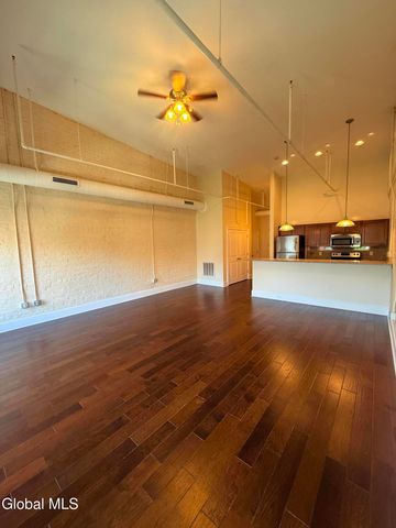 275 River Street D-4C, Troy, NY 12180