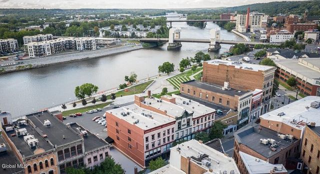 275 River Street D-4C, Troy, NY 12180