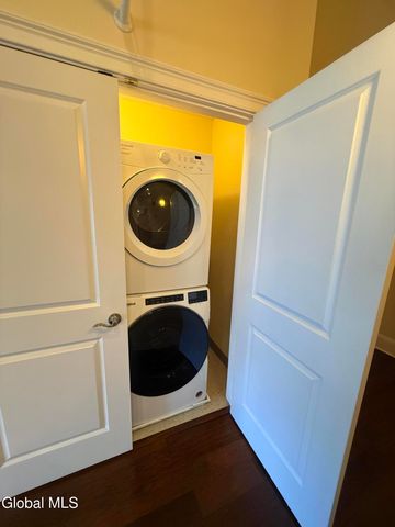 275 River Street D-4C, Troy, NY 12180