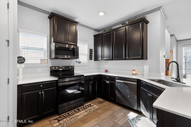 2636 CAROLINE HILLS Drive, Jacksonville, FL 32225