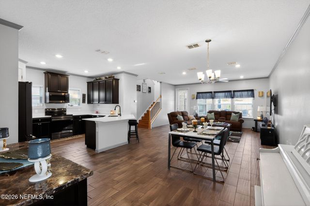 2636 CAROLINE HILLS Drive, Jacksonville, FL 32225