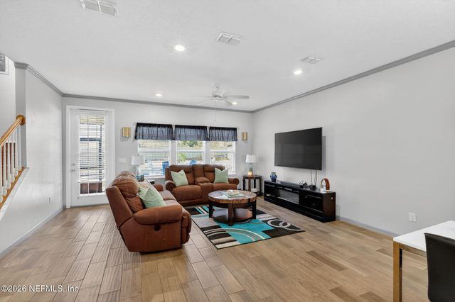 2636 CAROLINE HILLS Drive, Jacksonville, FL 32225