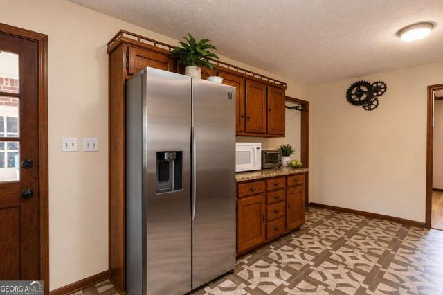 520 Rye House Court, Lawrenceville, GA 30044